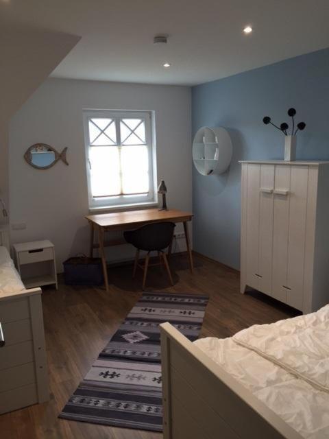 Lindenstr_ _Lille Hus 1_ Villa Zingst Luaran gambar