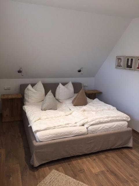 Lindenstr_ _Lille Hus 1_ Villa Zingst Luaran gambar